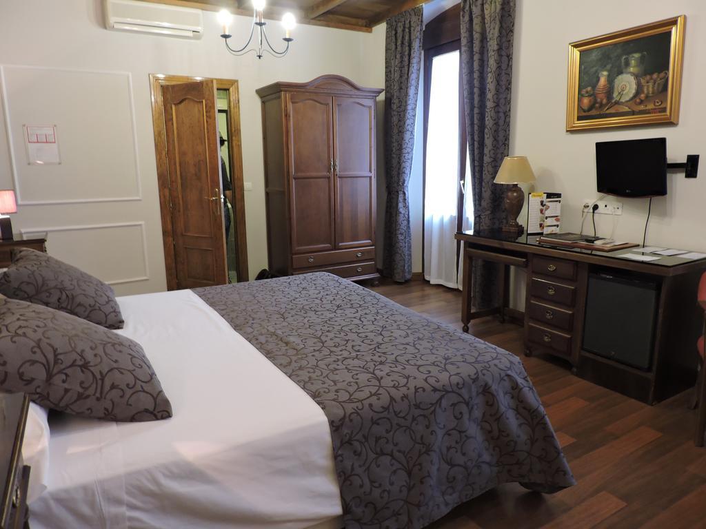 Palacio De Onate Hotel